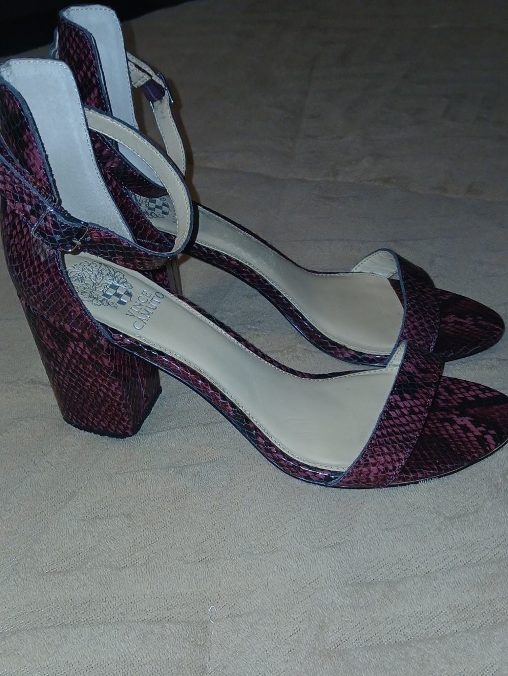 Vince Camuto Burgundy Leather Snake-Print Ankle Strap Block Heels Sz: 9.5